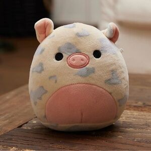 Rosie the Spotted Pig Squishmallow